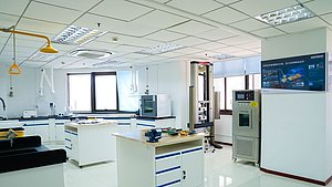 Kompetenzzentrum Shanghai, Bodo Möller Chemie