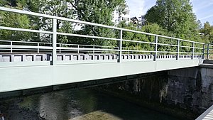 Beschichtete Eisenbahnbrücke