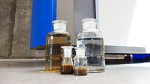 Glasbehälter mit dem Nachkonzentrator Vacudest ZLD