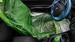 Abgedeckter Fahrzeuginnenraum