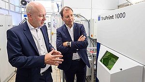 Richard Bannmüller, Trumpf, Professor Harald Riegel