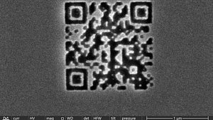 Dieser kleinste QR-Code der Welt ist kleiner als die meisten Bakterien.