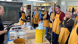 Berufsschullehrer und Lehrerinnen bei Adler