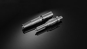 Kontaktbuchse und Kontaktstift für EV-Ladestecker
