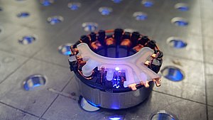 Blauer Laser