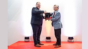 Andreas Bügener und Atchi Nagai