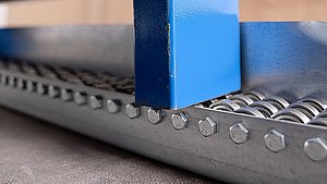 Zeus-Schiene mit Gitterbox