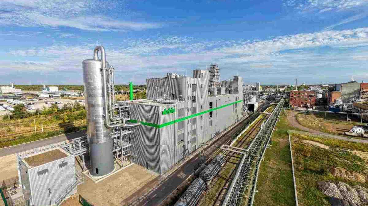 Verbio production plant in the Bitterfeld-Wolfen chemical park for bio-based chemicals