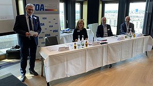 Der Vorstand des VOA bei der Vorstellung des Geschäftsberichts
