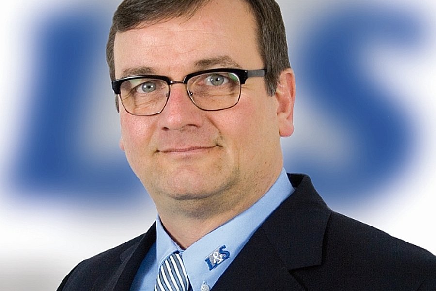Peter Hornschu, Vertriebsleiter, L&S Oberflächentechnik