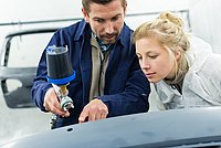 Ausbilder mit Azubine