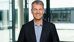 Dr. Markus Arendt Vorstand Dr. Hönle AG