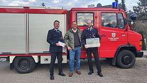 Geiss investiert in den Hochwasserschutz und spendet an Feuerwehren aus der Region