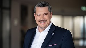 Sasch Niederhagen, Beko