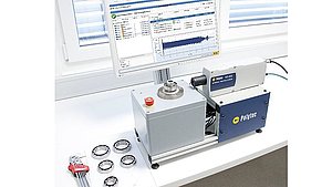 Vibroakustischer Prüfstand