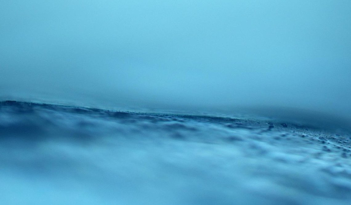 Pilotteststand zur Untersuchung von Elektrolysestacks für Meer- und Brackwasser am Fraunhofer IWES