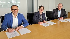 Übergabe Polytec Jumavis