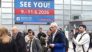 Messehalle Sensor+Test