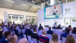 Diskussionsforum Blue Stage 