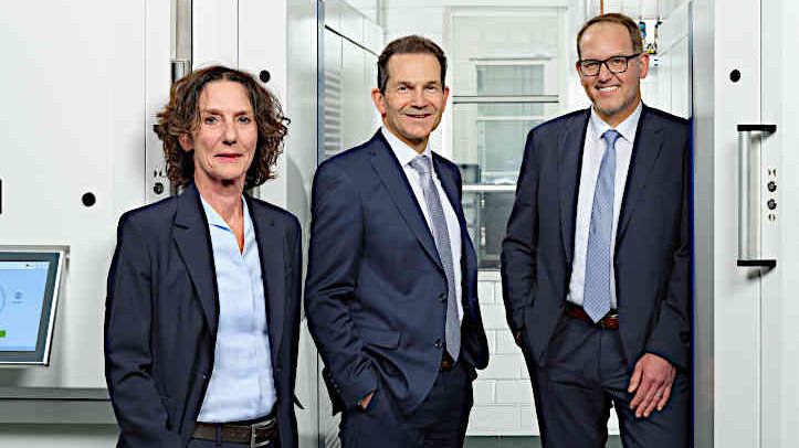 The new Cemecon executive board consists of familiar industry experts (from left): Dr.-Ing. Beate Hüttermann (CMO), Bernd Hermeler (CEO), and Christoph Feig (COO).