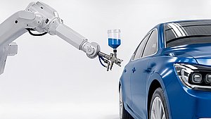 Lackierroboter an Fahrzeug