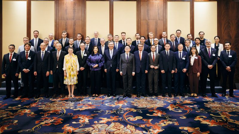 Delegationsreise nach China mit Bundesministerin Katherina Reiche. Bodo Müller Chemie nahm teil