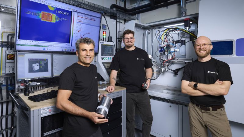 Fraunhofer ILT entwickelt ein laserbasiertes Verfahren zum Aufbringen von PEEK auf Metallbauteile