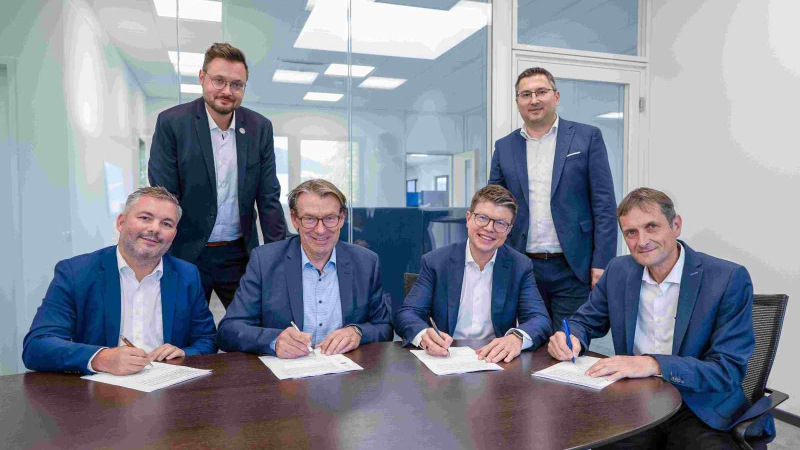 Laserbasierte Strukturierung funktionaler Metaoberflächen für industrielle Bauteile